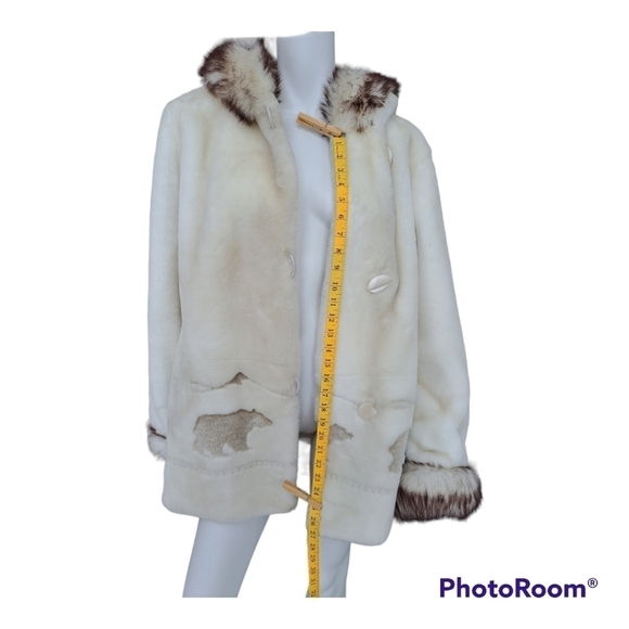 Vintage Penmans faux fur womens coat with hood, off white, Medium,bears pattern - Picture 13 of 16